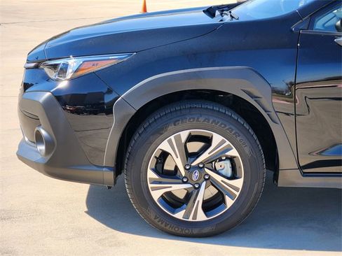 Certified 2025 Subaru Crosstrek 2.0i Premium image 8