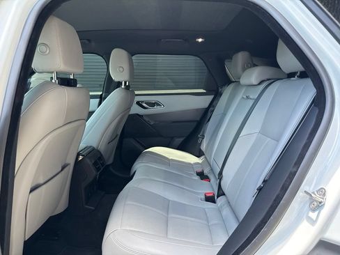 Used 2024 Land Rover Range Rover Velar Dynamic SE AWD/4WD image 7