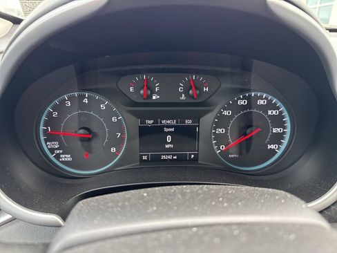 Used 2023 Chevrolet Malibu LT FWD image 13