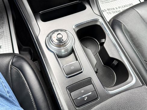 Used 2019 Ford Fusion Energi Titanium image 24