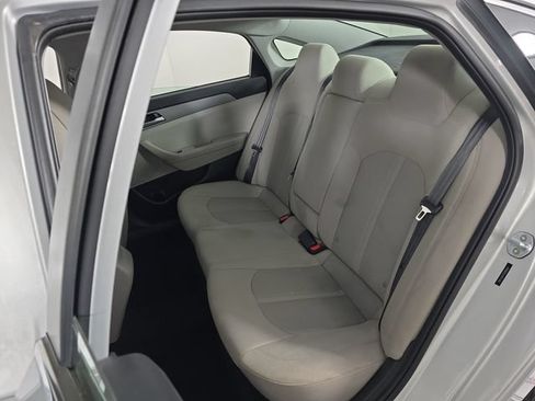 Used 2019 Hyundai Sonata SE FWD image 23