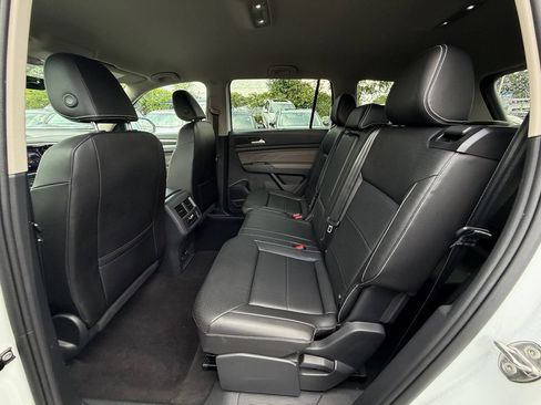 Used 2023 Volkswagen Atlas SE AWD/4WD image 24