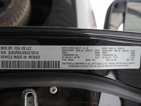 Used 2025 RAM 2500 Big Horn image 27