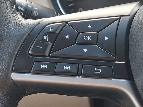 Used 2019 Nissan Rogue SL AWD/4WD image 23