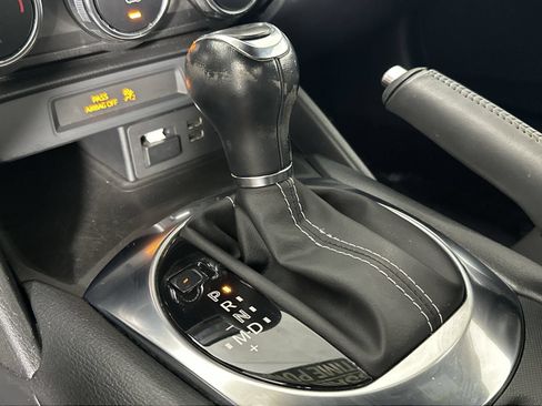 Used 2018 FIAT 124 Spider Classica w/ Technology & Siriusxm Group RWD image 20