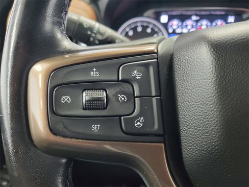 Used 2022 Chevrolet Silverado 2500 High Country image 15