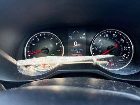 Used 2022 Toyota RAV4 XLE Premium FWD image 13