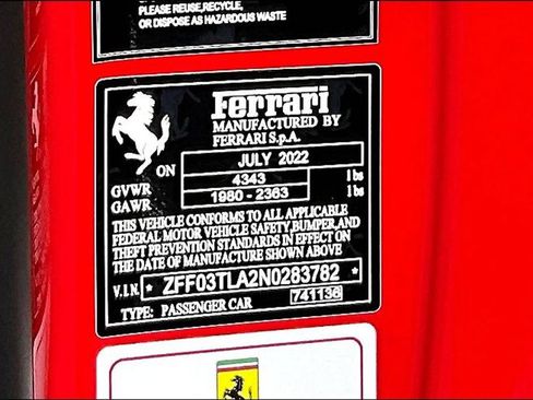 Used 2022 Ferrari 812 Competizione RWD image 17