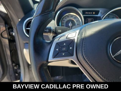 Used 2013 Mercedes-Benz SL 550 image 26