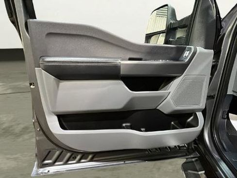 Certified 2025 Ford F250 XLT image 16