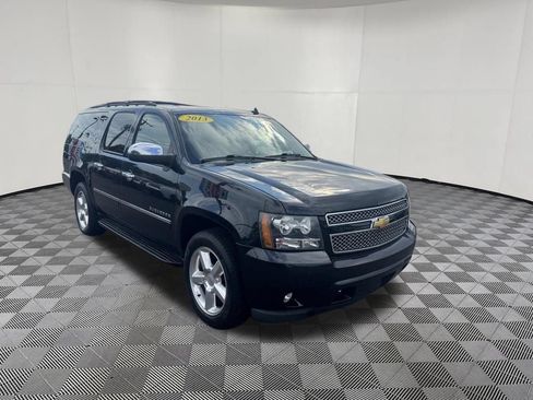 Used 2013 Chevrolet Suburban LTZ AWD/4WD image 3