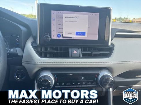 Used 2023 Toyota RAV4 XLE AWD/4WD image 19