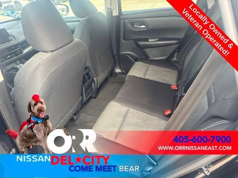 Used 2025 Nissan Rogue SV FWD image 10