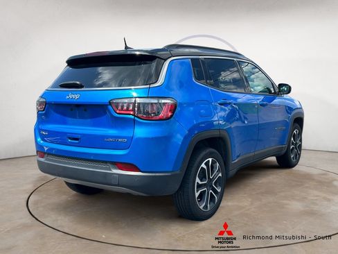 Used 2024 Jeep Compass Limited AWD/4WD image 3