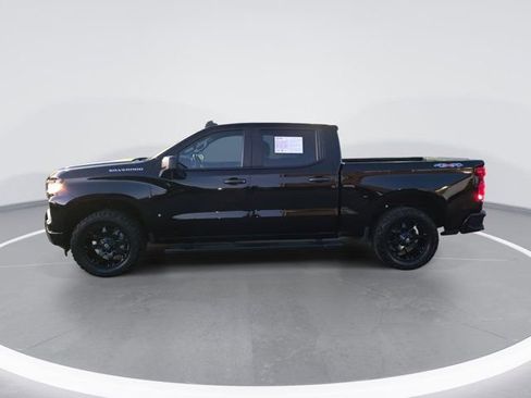 Used 2023 Chevrolet Silverado 1500 Custom image 6