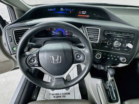 Used 2014 Honda Civic LX image 12