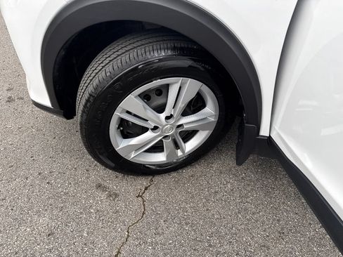 Used 2025 Nissan Kicks Play S FWD image 34