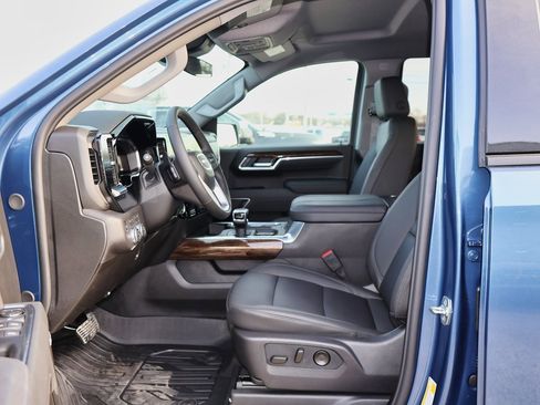 New 2026 GMC Sierra 1500 Elevation w/ Elevation Premium Package image 7