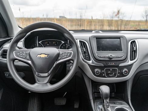 Used 2022 Chevrolet Equinox LT FWD image 15