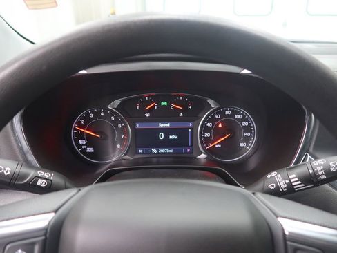 Used 2025 Chevrolet Blazer LT AWD/4WD image 24