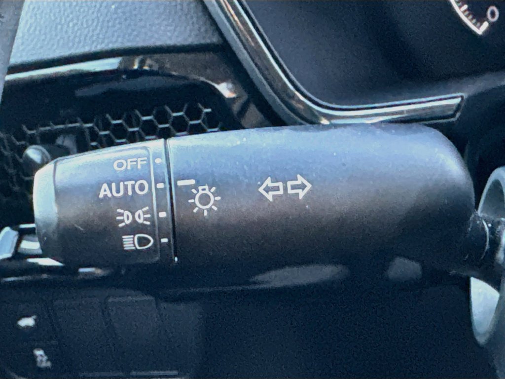 Used 2024 Honda CR-V EX-L image 12