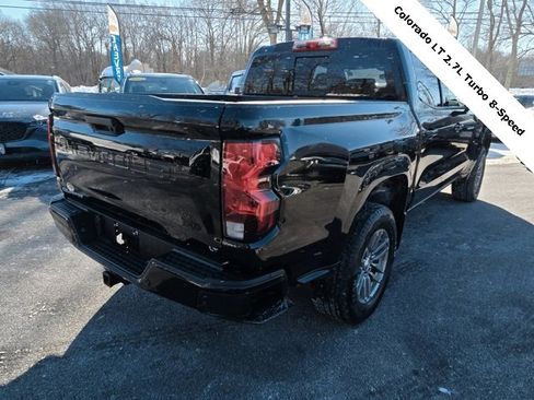 Used 2023 Chevrolet Colorado LT w/ LT Convenience Package image 9