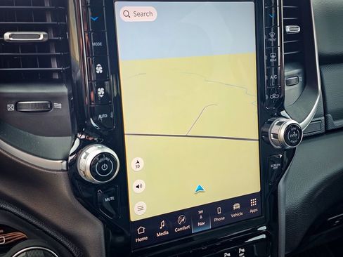 Used 2025 RAM 1500 Big Horn image 26