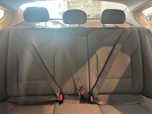 Used 2025 Kia K4 LXS image 38