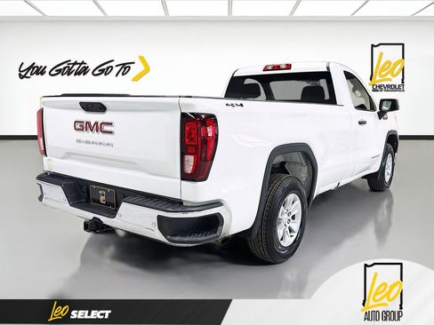 Used 2025 GMC Sierra 1500 Pro w/ Pro Value Package image 5