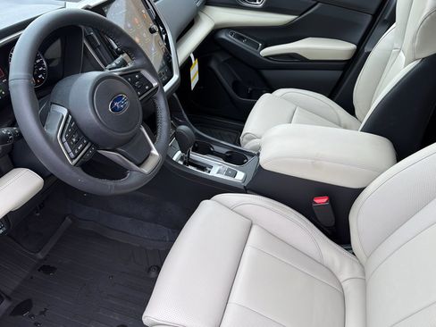 New 2026 Subaru Ascent Limited image 10