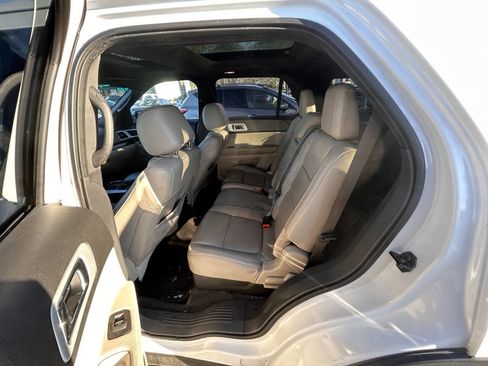 Used 2011 Ford Explorer Limited w/ 301A Rapid Spec Order Code image 14