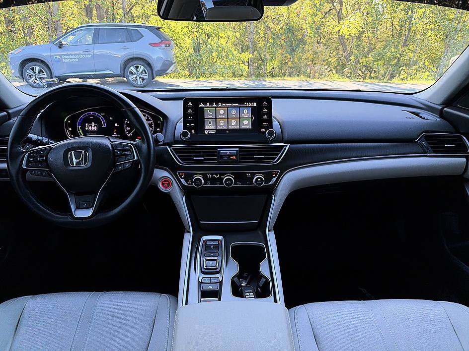 Used 2021 Honda Accord EX image 18