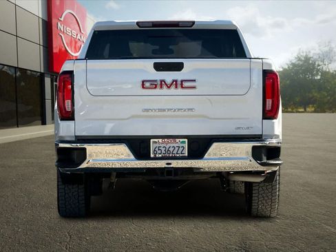 Used 2020 GMC Sierra 1500 SLT w/ SLT Premium Plus Package AWD/4WD image 8