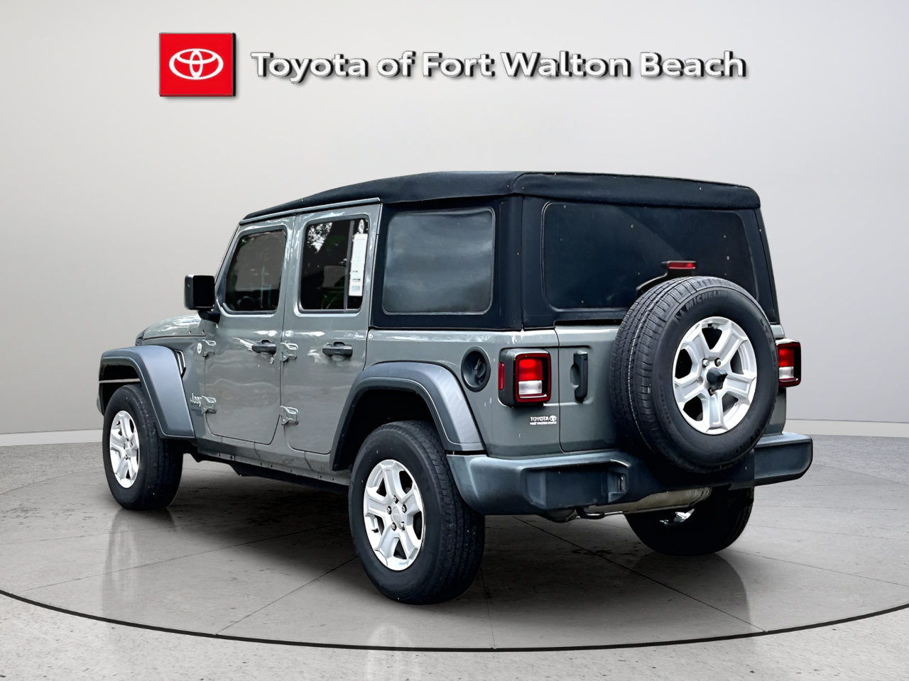 Used 2021 Jeep Wrangler Unlimited Sport AWD/4WD image 4