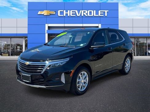 Certified 2024 Chevrolet Equinox LT FWD image 2