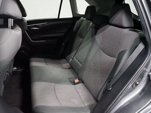 Used 2024 Toyota RAV4 XLE FWD image 29