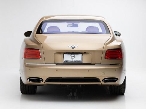 Used 2015 Bentley Flying Spur W12 image 7