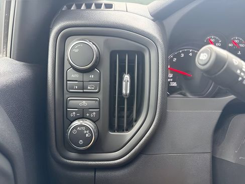 Used 2024 Chevrolet Silverado 1500 Custom AWD/4WD image 21