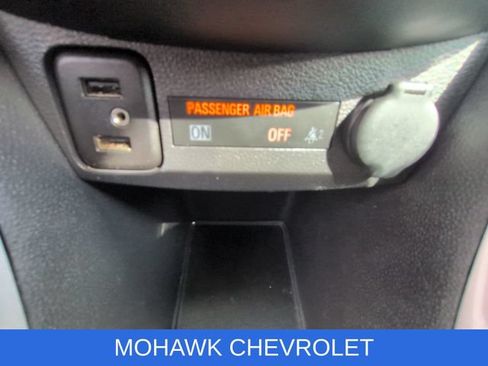 Used 2019 Chevrolet Trax LS FWD image 34