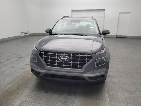 Used 2020 Hyundai Venue SEL FWD image 15