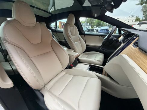 Used 2021 Tesla Model S Long Range Plus AWD/4WD image 4