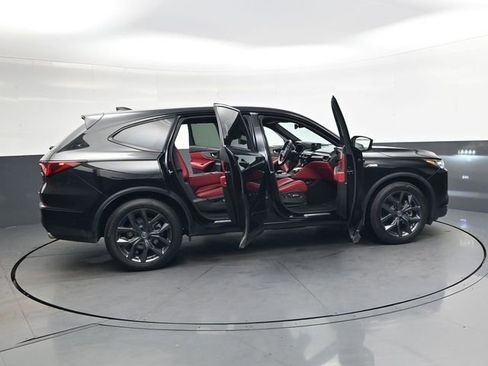 Used 2023 Acura MDX A-Spec image 37
