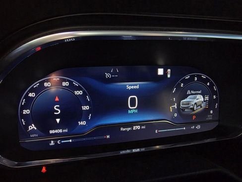 Used 2022 Chevrolet Tahoe High Country image 15