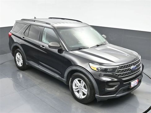 Used 2020 Ford Explorer XLT w/ Comfort Package image 35