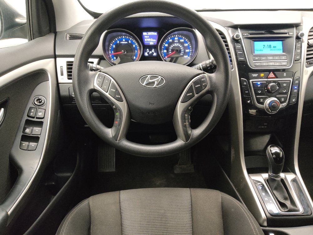 Used 2016 Hyundai Elantra GT FWD image 22
