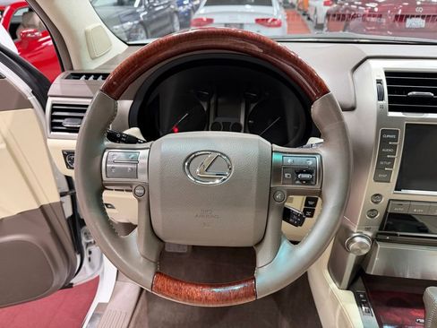 Used 2012 Lexus GX 460 w/ Comfort Plus Pkg image 51