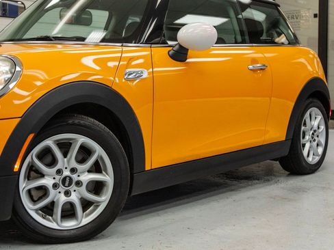 Used 2017 MINI Cooper S image 14