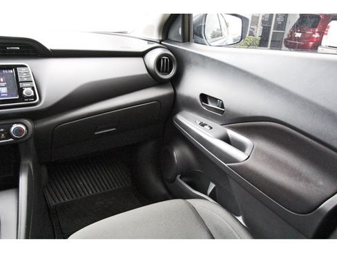 Certified 2025 Nissan Kicks Play S FWD image 10