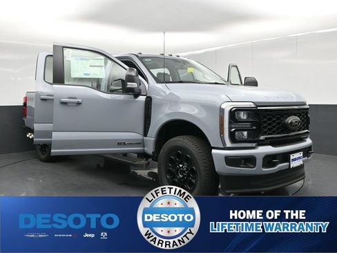 New 2026 Ford F350 Lariat w/ Black Appearance Package AWD/4WD image 53