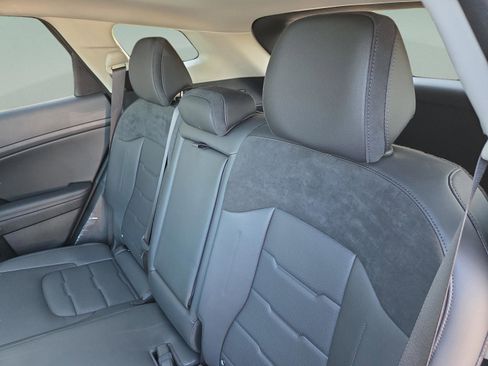 New 2026 Kia Sportage SX Prestige AWD/4WD image 36
